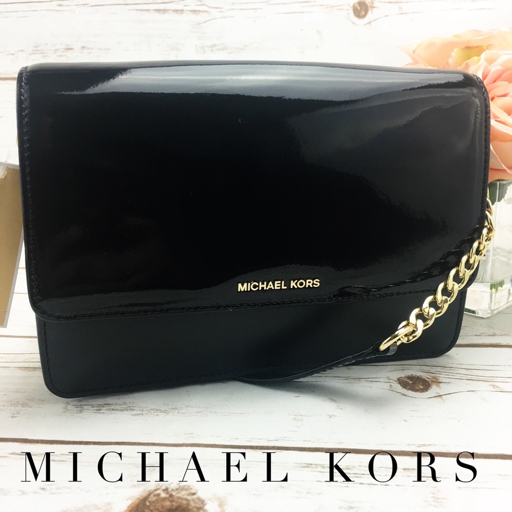 NWT Michael Kors Daniela Large Crossbody